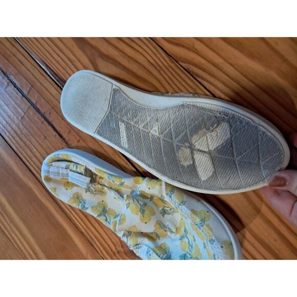 Vionic Beach Malibu Yellow Lemon Slip On Shoes Woman’s Size 7 - Picture 2 of 2